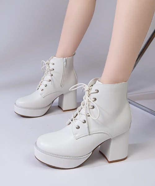 Shoes in Closet（シューズインクローゼット）の「厚底チャンキー