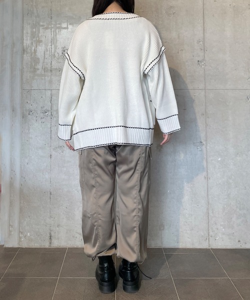 one way(ワンウェイ)の「配色ステッチカーディガン(カーディガン/ボレロ・レディース・ホワイト/グレー/ダークブルー・FREE)」の13枚目の写真