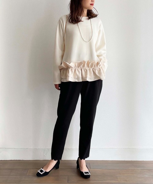 PICCIN（ピッチン）の「【WEB限定】 ダンボールニット 裾フリル 長袖プルオーバー（Tシャツ/カットソー・レディース・オフホワイト/ブラック/グレー・M/L）」の5枚目の写真