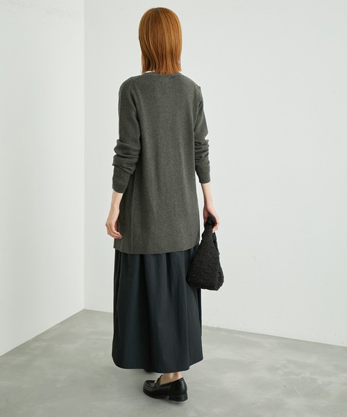 ROPE' PICNIC（ロペピクニック）の「ミドル丈ニットカーディガン（カーディガン/ボレロ・レディース・オフホワイト/チャコールグレー/ブラウン・38）」の5枚目の写真