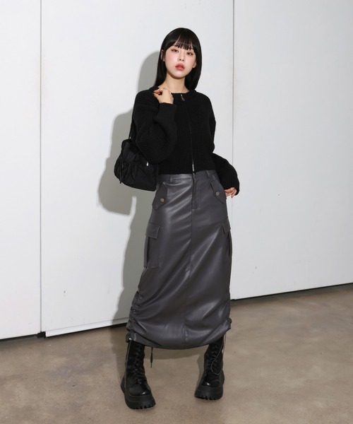 FOLLOWIN(フォロウィン)の「ストレートストリングシャーリングカーゴロングスカート(スカート・レディース・グレー/ブラック/カーキ・SMALL/X-LARGE/MEDIUM/LARGE)」の18枚目の写真