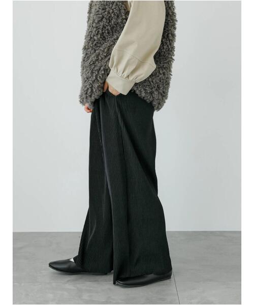 Lugnoncure（ルノンキュール）の「別珍プリーツパンツ（その他パンツ・レディース・オレンジ/ベージュ/ブラック・F）」の14枚目の写真