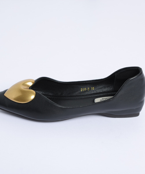 AMELY（エミリー）の「ハートモチーフパンプス（パンプス・レディース・ベージュ/ブラウン/ブラック・36/38/39/37/35）」の15枚目の写真