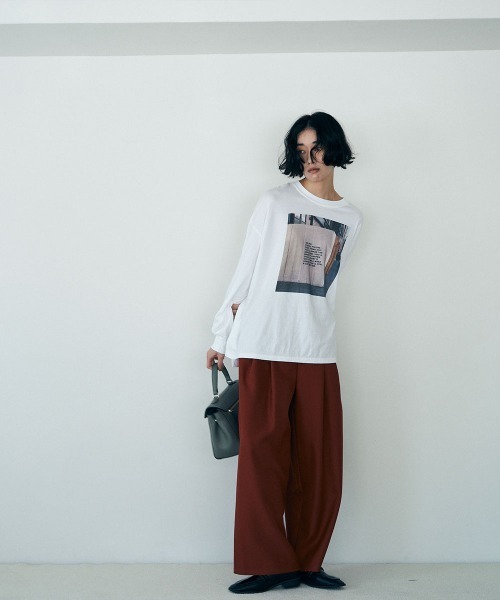 marjour（マージュール）の「PHOTO PRINT TEE（Tシャツ/カットソー・レディース・グレー/オフホワイト・M）」の10枚目の写真