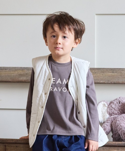 aBity select（アビティセレクト）の「ブレックファースト フロントロゴプリント長袖Tシャツ（Tシャツ/カットソー・キッズ・サーモンピンク/ブラウン/アイボリー/チャコールグレー/サックスブルー・120/110/90/100）」の21枚目の写真