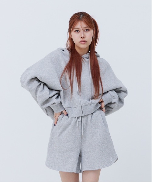 17HR（セブンティーンアワーズ）の「ショートジップパーカー（パーカー・レディース・ブラック/グレー・FREE）」の17枚目の写真