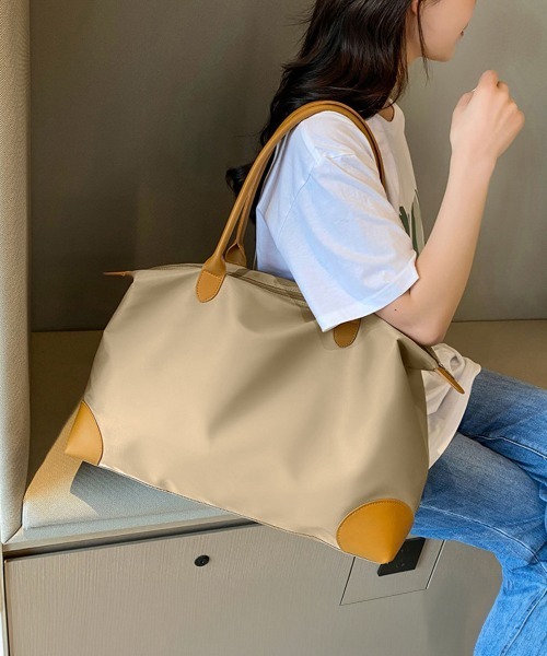 Miniministore（ミニミニストア）の「ボストンバッグ 大容量 男女兼用 軽量鞄（トートバッグ・レディース・グリーン/ベージュ/ピンク/ブラック・フリー）」の6枚目の写真