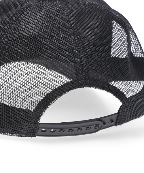 X-girl(エックスガール)の「SPRAY PRINT AND EMBROIDERY TRUCKER CAP(キャップ・レディース・ブラック/オリーブ/ベージュ・ONE SIZE)」の8枚目の写真