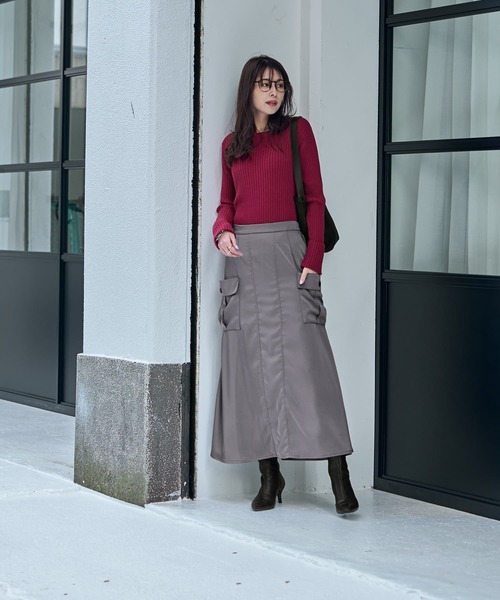 STYLE DELI(スタイルデリ)の「サイドポケットサテンロングスカート(スカート・レディース・グレー/ベージュ系その他・01/02)」の4枚目の写真