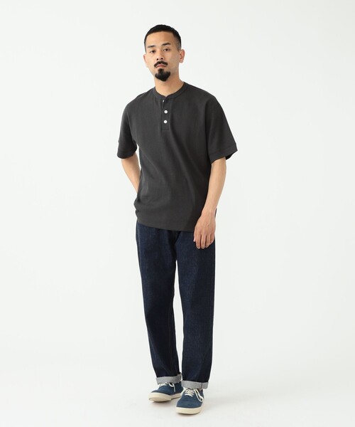 Healthknit(ヘルスニット)の「Healthknit × BEAMS PLUS / 別注 Honeycomb Thermal Henry Neck T-shirt(Tシャツ/カットソー・メンズ・ホワイト/ブラック系その他/カーキ・LARGE/MEDIUM/SMALL/X-LARGE)」の7枚目の写真