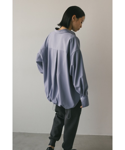 STYLEMIXER（スタイルミキサー）の「バックドロストビックシャツ（シャツ/ブラウス・レディース・ライトベージュ/サックスブルー・FREE）」の3枚目の写真