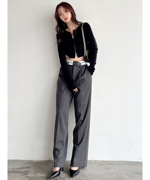 RESEXXY(リゼクシー)の「ダブルウエストストレートパンツ(その他パンツ・レディース・チャコールグレー/イエロー/ベージュ・SMALL/MEDIUM)」の12枚目の写真