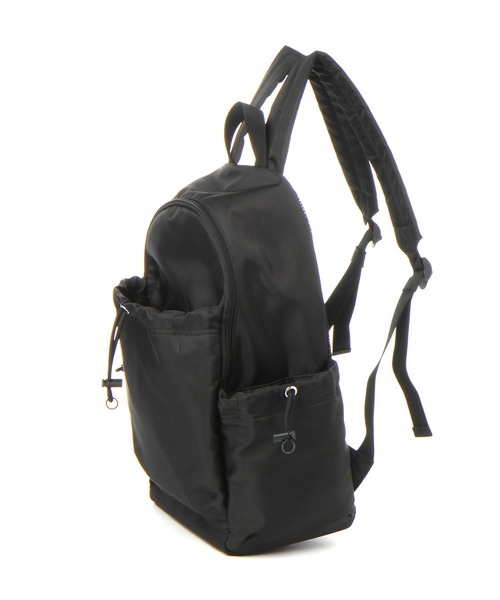 LAKOLE（ラコレ）の「ドロストポケットデイバッグ / 991654（バックパック/リュック・レディース・ブラック/ライトベージュ・FREE）」の7枚目の写真