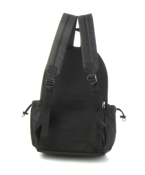 LAKOLE（ラコレ）の「ドロストポケットデイバッグ / 991654（バックパック/リュック・レディース・ブラック/ライトベージュ・FREE）」の10枚目の写真