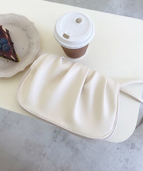 Miniministore（ミニミニストア）の「ショルダーバッグ PUプリーツ 斜めがけ（ショルダーバッグ・レディース・イエロー/アイボリー/ブラック・FREE）」の10枚目の写真