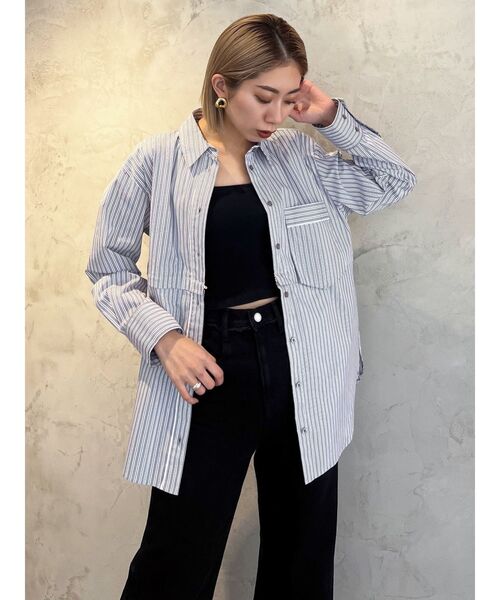 EMODA（エモダ）の「2WAYオーバーシャツ（シャツ/ブラウス・レディース・ベージュ/ホワイト/グレー/ブルー・FREE）」の6枚目の写真