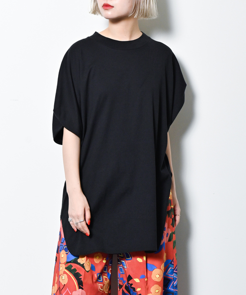 CITYSHOP(シティーショップ)の「《追加》ASYMMETRY Tシャツ(Tシャツ/カットソー・レディース・ホワイト/レッド/ブラック・FREE)」の3枚目の写真
