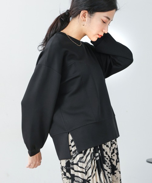 Bou Jeloud(ブージュルード)の「シンプルクルーネックカットソー(Tシャツ/カットソー・レディース・ブラック/カーキ/オフホワイト・FREE)」の16枚目の写真