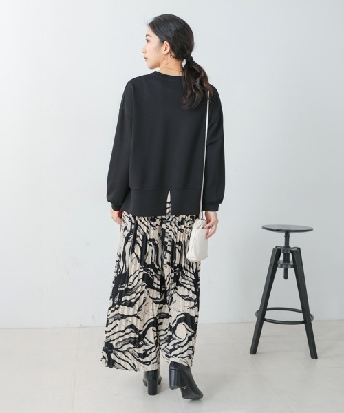 Bou Jeloud(ブージュルード)の「シンプルクルーネックカットソー(Tシャツ/カットソー・レディース・ブラック/カーキ/オフホワイト・FREE)」の13枚目の写真