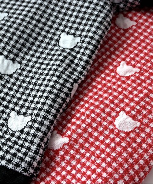 apres les cours（アプレレクール）の「tiny bear ジャガードTシャツ【前後どちらでもOK】（Tシャツ/カットソー・キッズ・レッド/ブラック・80/90/100/110/120）」の4枚目の写真