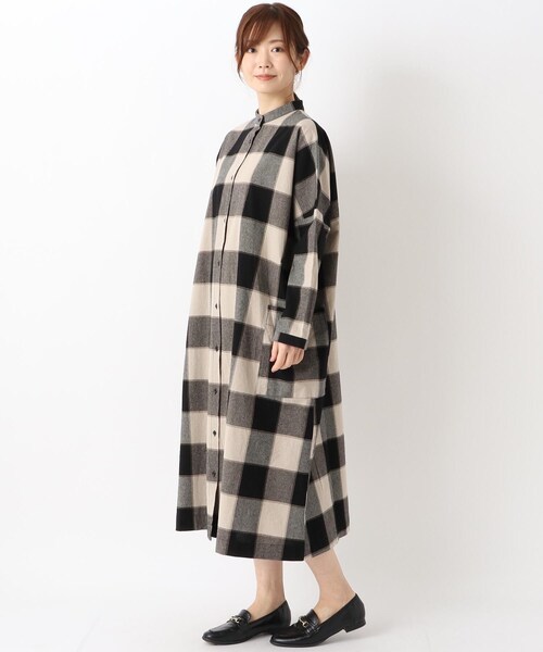 one'sterrace(ワンズテラス)の「起毛ブロックチェック ワンピース(ワンピース・レディース・ブラック系8/グレー系その他7/キャメル・02)」の13枚目の写真