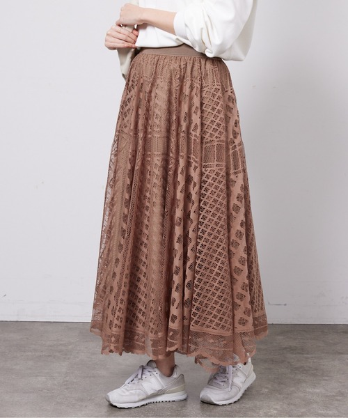 Chez toi（シェトワ）の「パネルメッシュレースフレアスカート（スカート・レディース・ベージュ/ネイビー/アイボリー・FREE）」の2枚目の写真