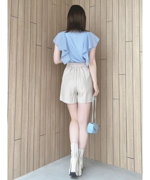 dazzlin(ダズリン)の「グロッシーショートパンツ(その他パンツ・レディース・ブルー/ブラック/ベージュ・SMALL/MEDIUM)」の13枚目の写真