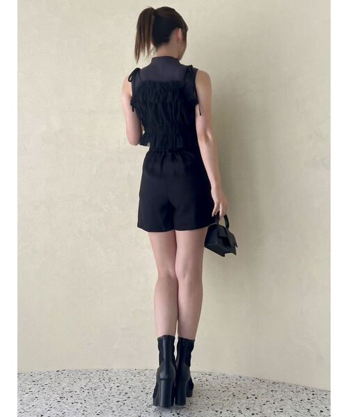 dazzlin(ダズリン)の「グロッシーショートパンツ(その他パンツ・レディース・ブルー/ブラック/ベージュ・SMALL/MEDIUM)」の18枚目の写真