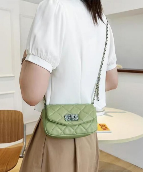 Miniministore(ミニミニストア)の「チェーンバッグ レディース キルティング(ショルダーバッグ・レディース・グリーン/ブラウン/ブラック/オフホワイト・FREE)」の8枚目の写真