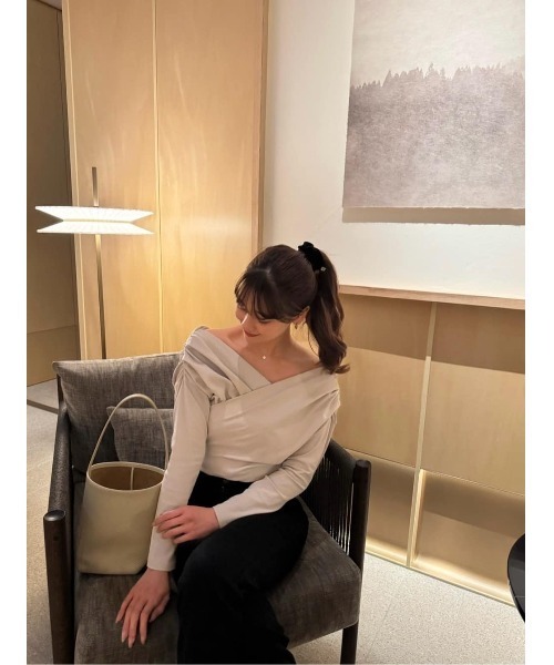 Asymmetric Cotton-blend Jersey Top（Tシャツ/カットソー）｜Her lip