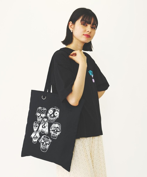 MILKFED.（ミルクフェド）の「HEAVY METAL FLAT TOTE（トートバッグ・レディース・ブラック/ホワイト/ピンク・ONE SIZE）」の18枚目の写真