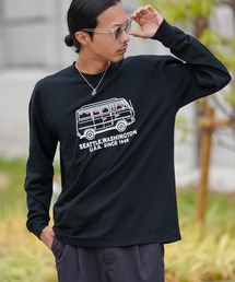 GERRY（ジェリー）の「【GERRY】別注 プリント ワンポイント 刺しゅう 長袖Tシャツ（Tシャツ/カットソー）」