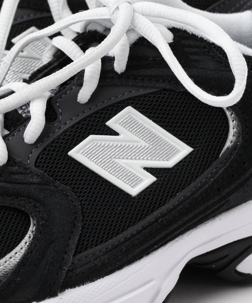 NEW BALANCE(ニューバランス)の「New Balance 530 102384(スニーカー・レディース・グレー/ブラック・MEDIUM/LARGE)」の9枚目の写真