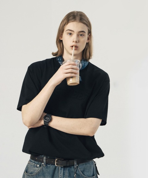 WESTBOY(ウエストボーイ)の「エンボス加工ロゴTシャツ オーバーサイズ ユニセックス 7ST24S1TP03【714street】(Tシャツ/カットソー・メンズ・ブラック/グレー/ダークパープル・L/M/XL)」の4枚目の写真
