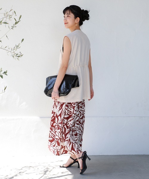 Bou Jeloud（ブージュルード）の「リネンバイオウォッシュワークベスト（ベスト・レディース・ナチュラル/ネイビー・38）」の6枚目の写真