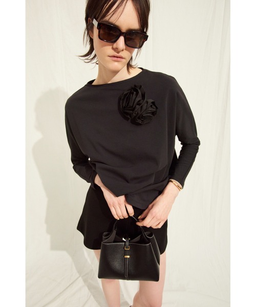 Mila Owen(ミラオーウェン)の「メタルラインストーンバングル(バングル/リストバンド・レディース・ゴールド・FREE)」の4枚目の写真