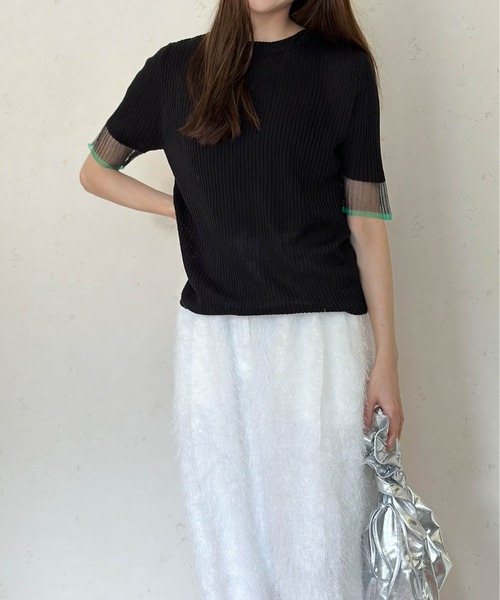 Per sist ence(パーシエンス)の「ラメシアー袖 リブニット配色プルオーバー(Tシャツ/カットソー・レディース・ブラック/オフホワイト/グレー・FREE)」の21枚目の写真