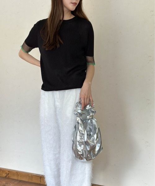 Per sist ence(パーシエンス)の「ラメシアー袖 リブニット配色プルオーバー(Tシャツ/カットソー・レディース・ブラック/オフホワイト/グレー・FREE)」の22枚目の写真