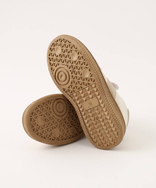 URBAN CHERRY（アーバンチェリー）の「異素材配色ベルトスニーカー（スニーカー・キッズ・ピンク/ベージュ・17.0cm/17.5cm/18.0cm/18.5cm/19.0cm/19.5cm/20.0cm/20.5cm/21.0cm）」の10枚目の写真