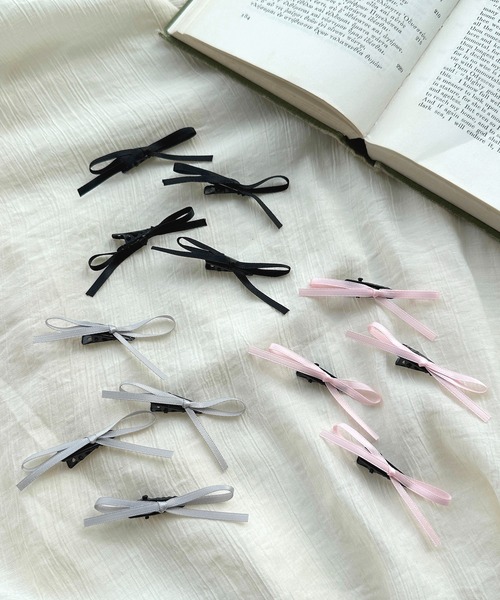apres jour(アプレジュール)の「【apres jour×ARIAZ】リボンミニヘアクリップ4個SET(ヘアピン・レディース・グレー/ライトピンク/ブラック・FREE)」の7枚目の写真