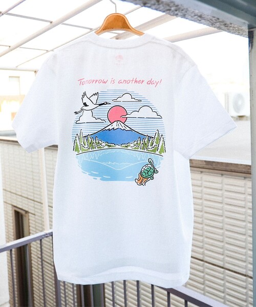 BEAMS JAPAN（ビームス　ジャパン）の「〈UNISEX〉別注 富士山 Tシャツ Vol.2（Tシャツ/カットソー・メンズ・ホワイト・LARGE/MEDIUM/X-LARGE/SMALL）」の2枚目の写真