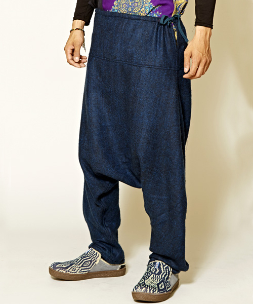 チャイハネ（チャイハネ）の「【チャイハネ】yul アクリル起毛シンプルサルエルパンツ（ユニセックス）（その他パンツ・メンズ・マスタード/ブラック/グリーン/ベージュ/ブルー/オレンジ/ターコイズブルー/ネイビー/グリーン系その他/ワイン・FREE）」の7枚目の写真