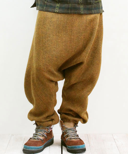 チャイハネ（チャイハネ）の「【チャイハネ】yul アクリル起毛シンプルサルエルパンツ（ユニセックス）（その他パンツ・メンズ・マスタード/ブラック/グリーン/ベージュ/ブルー/オレンジ/ターコイズブルー/ネイビー/グリーン系その他/ワイン・FREE）」の17枚目の写真