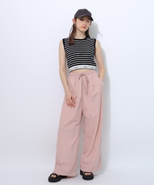 Rirandture（リランドチュール）の「ラインロゴニットトップス