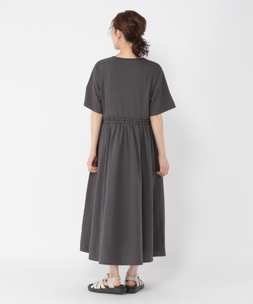 studio CLIP（スタディオクリップ）の「ピースダイドッキングワンピース（ワンピース・レディース・カーキ/オレンジ/スモーク・MEDIUM/LARGE）」の10枚目の写真