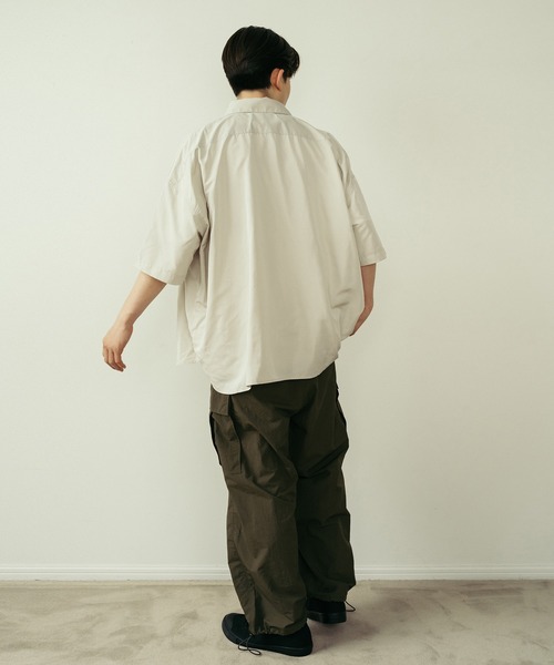 Be.Nection(ビネクション)の「NYLON EASY CARGO PANTS / ナイロンイージーカーゴパンツ(カーゴパンツ・メンズ・オリーブ/ブラック・MEDIUM/LARGE)」の12枚目の写真