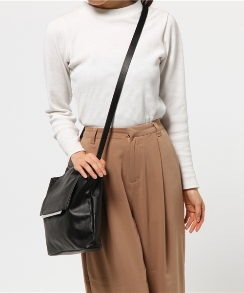 CAMPER（カンペール）の「DORA ナナメ掛けショルダーバッグM（ショルダーバッグ・レディース・ブラック・FREE）」の8枚目の写真