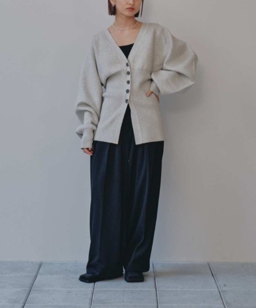 TODAYFUL（トゥデイフル）の「TODAYFUL　Waistshape Knit Cardigan ウエストシェイプニットカーディガン/12420529（カーディガン/ボレロ・レディース・ライトグレー/チャコールグレー・ONE SIZE）」の15枚目の写真