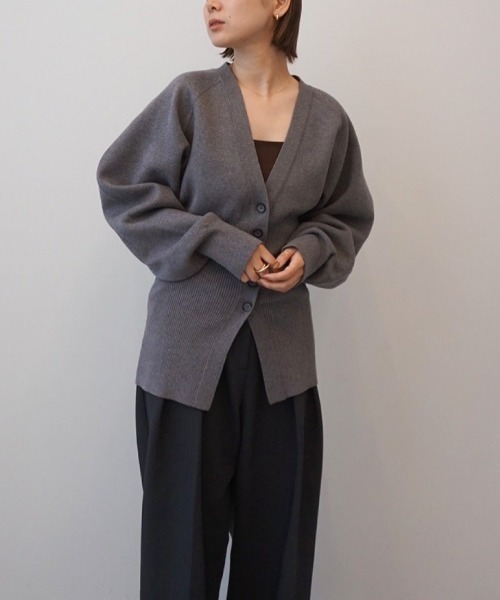 TODAYFUL（トゥデイフル）の「TODAYFUL　Waistshape Knit Cardigan ウエストシェイプニットカーディガン/12420529（カーディガン/ボレロ・レディース・ライトグレー/チャコールグレー・ONE SIZE）」の22枚目の写真