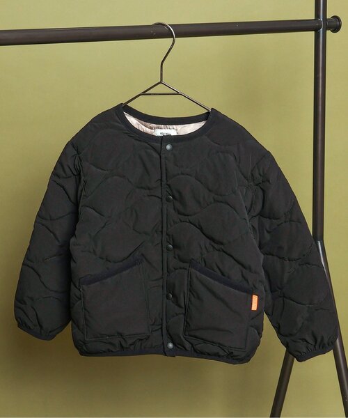 BREEZE（ブリーズ）の「インナーキルトジャケット_マシンウォッシャブル（ブルゾン・キッズ・レインボー/ブラック/アイボリー/カーキ・90/100/110/120/130/140/150/160）」の3枚目の写真